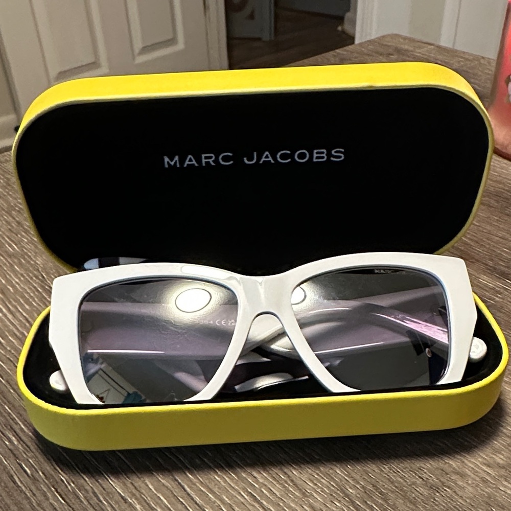 Marc Jacobs White Sunglasses with Yellow Case